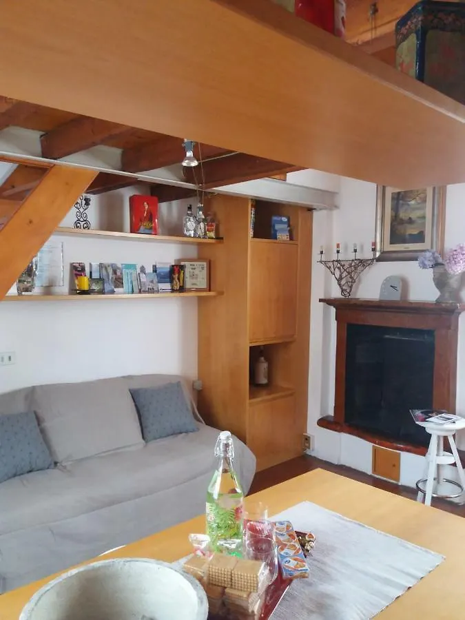 Queen'S Loft Cernobbio Italy
